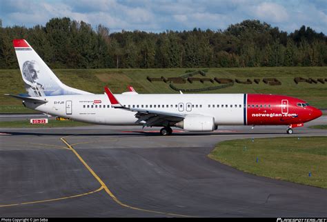 EI FJR Norwegian Air International Boeing 737 86N WL Photo By Jan Seba