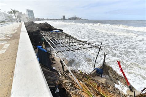 El Paso Del Huracán En Mazatlán Dejó “saldo Blanco” Con Daños Materiales