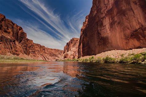 Les États Américains Acceptent Dutiliser Moins Du Fleuve Colorado Pour