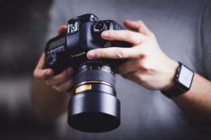 What Is The Hot Shoe And How You Should Use It