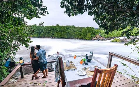 Honeymoon Safari Vacations In Uganda