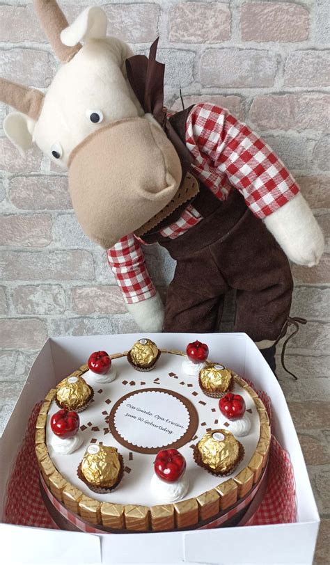 Petras Geschenkwelt Pralinen Handtuchtorte Mit Geschenkschachtel