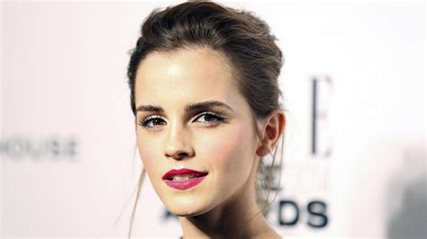 Brown Eyes Emma Watson English Face Girl Lipstick Smile Wallpaper