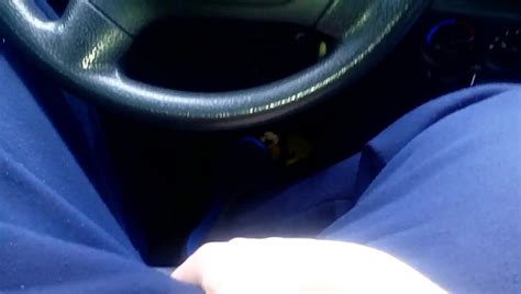 Schwanz Bearbeiten Im Auto Free Solo Man Porn B Xhamster