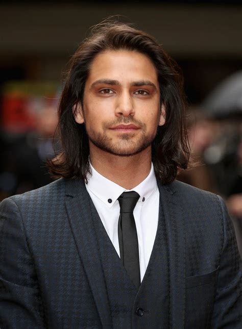 Luke Pasqualino Photos Photos: Jameson Empire Awards 2015 - Red Carpet ...