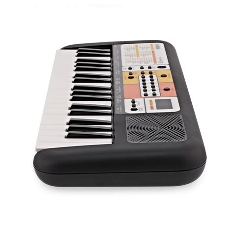 Yamaha Pss F30 Portable Keyboard At Gear4music
