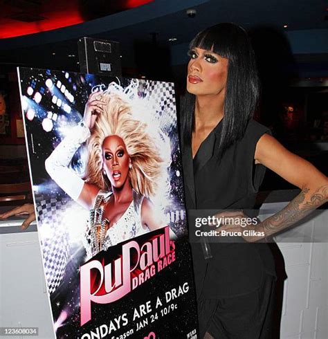 82 Rupauls Drag Race Season 3 Winner Visits Planet Hollywood Stock