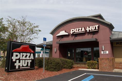 Usai Ajukan Pailit Pizza Hut Amerika Serikat Berencana Menutup 300