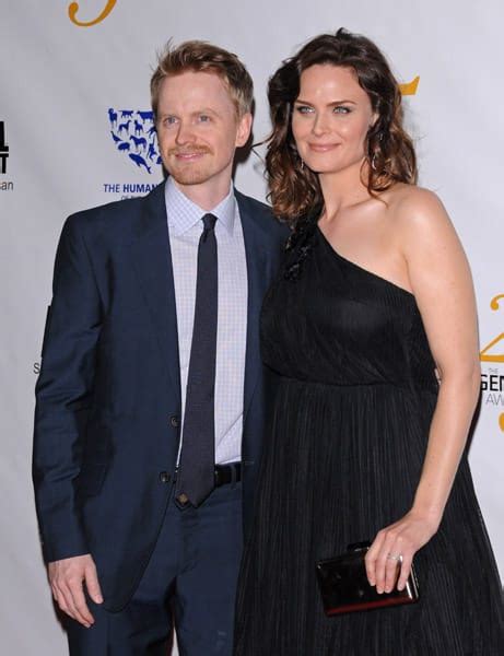 Emily Deschanel and her husband David Hornsby - Growing Your Baby ...