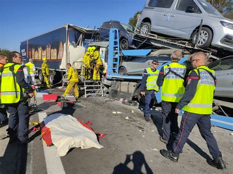 Écuisses Accident sur la RCEA un chauffeur routier piégé la