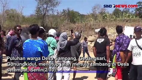 Warga Tutup Akses Jalan Menuju Tambang Dengan Batu Di Gunungkidul