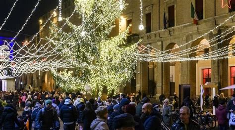 Rimini L Opera Lirica Inaugura Il Nuovo Anno Sul Palco Del Galli