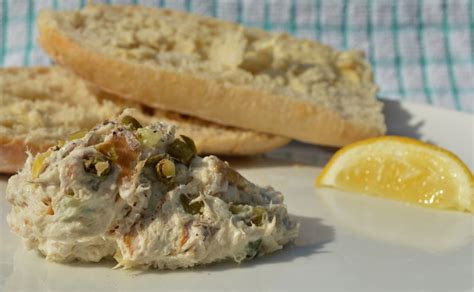 1 Minute Smoked Mackerel Pâté Phil S Home Kitchen