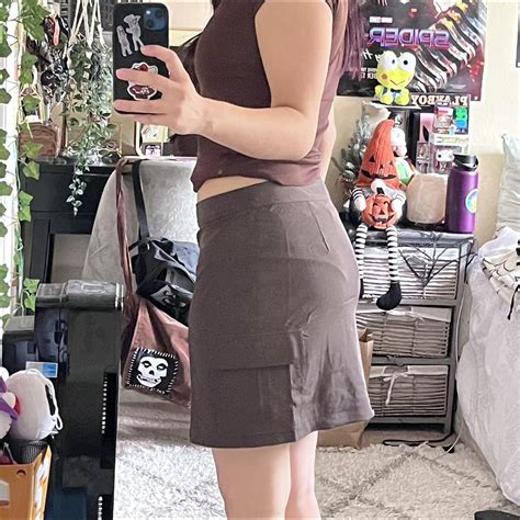 ﾟ ☽ 90s Brown Guess Cargo Skirt ﾟ Depop