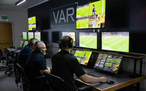 Most Football Leagues Want Var Decisions To Be Broadcasted Live 7sport