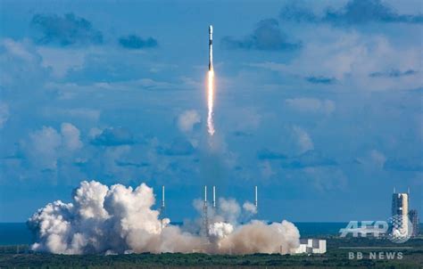 韓国初の軍事通信衛星、打ち上げ成功 スペースxと連携 写真2枚 国際ニュース：afpbb News