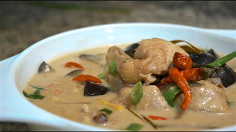 Filipino Recipe Ginataang Manok Spicy Chicken In Coconut Milk