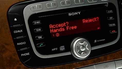 Описание подключения телефона через Bluetooth на штатной магнитоле ...