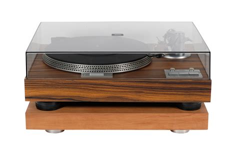 Yamaha YP D7 Turntable Classic Vintage Fully Revitalized Ortofon 2M