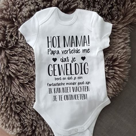 Baby Rompertje Met Tekst Bekendmaking Zwangerschap Aankondiging Hallo