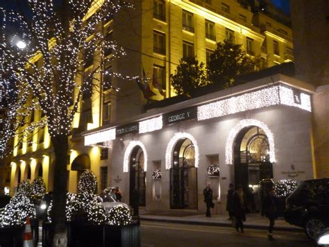 Holiday Magic at Four Season’s Hotel George V | Paris