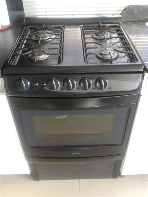 Cocina A Gas 4 Hornillas Con Horno Marca Mabe 24 Pulgadas Bs 0 69 En