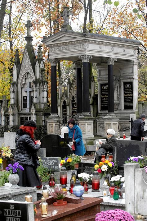 Na Mater Dolorosa W Bytomiu Zbieraj Na Odnow Alejek Zdj Cie Nr