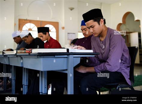 Christmas Island Australia 02nd Nov 2023 Student Are Seen During A