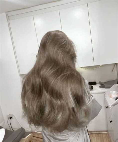 milk tea hair | Dyed hair, Hair highlights, Long hair styles