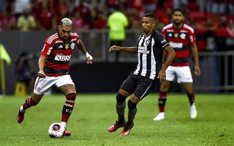 Botafogo Aposta Em Carta Na Manga Para Tirar Matheuzinho Do Flamengo