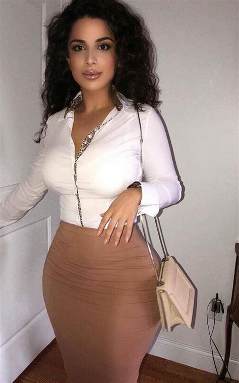 Would Anyone Be Able To Widen Those Hips Even More Bonus If You Can Enhance Her Tits Too