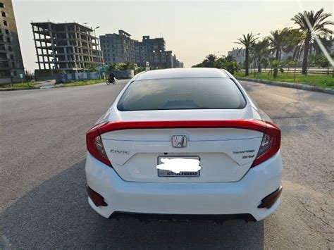 Honda Civic Oriel 2018 Cars 1091256616