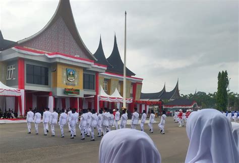 Upacara Bendera Peringatan Ulang Tahun Kemerdekaan Ri Ke 77