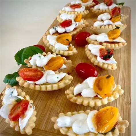 Tartelettes au chèvre et tomates cerises Guy Demarle