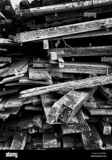 Pile Wooden Planks Close Up Hi Res Stock Photography And Images Alamy