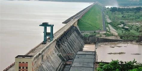 Hirakud Damasias Largest Earth Dam And Worlds Longest Dam