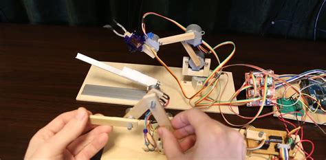 Stepper Motor Robot Arm Has Smooth Moves Hackaday Atelier Yuwa Ciao Jp