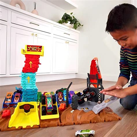 Hot Wheels Monster Trucks Arenada Yarı Final Setleri HNB HNB