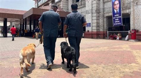 Prima Facie No Explosive In Suspicious Object Found At Pune Station