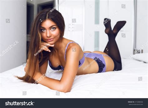 Sexy Brunette Tan Girl Perfect Skin Stock Photo 215488546 Shutterstock