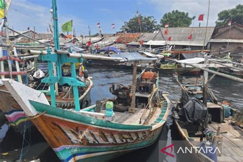 Ratusan Nelayan Di Tangerang Tak Melaut Akibat Cuaca Buruk Antara News