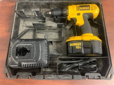 Dewalt Dc759 18v Cordless 1 2 Inch Drill Driver 18v In Case Charger Battery Ebay