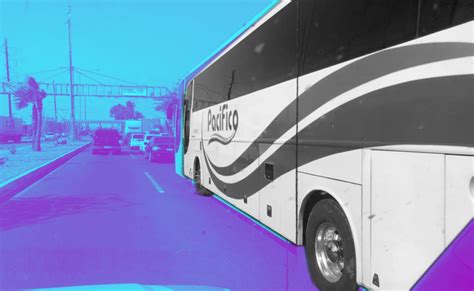Llega a BC caravana de migrantes lésbico gay