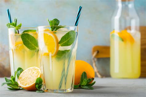 Spiked Orange Lemonade Mrs Island Breeze