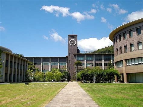 College Visit | Ritsumeikan University from Japan – Wuxi Boston International School