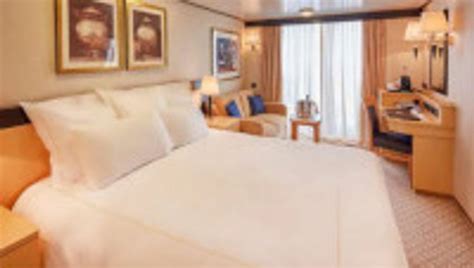 Queen Elizabeth Cabins Staterooms And Suite Pictures Cunard Line Queen