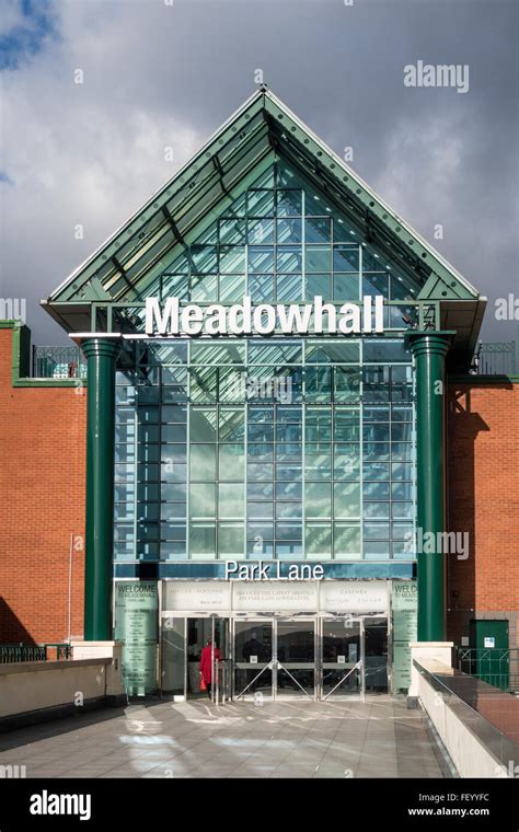 Meadowhall Shopping Centre Entrance Hi Res Stock Photography And Images