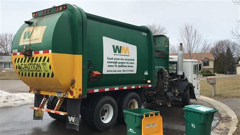 Waste Management Mack Le Mcneilus Autoreach Garbage Truck Youtube