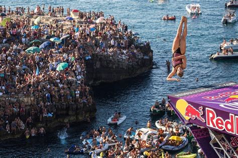 Red Bull Cliff Diving Polignano A Mare