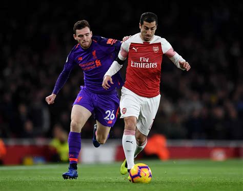 Em jogo muito movimentado Arsenal e Liverpool empatam no Inglês Lance